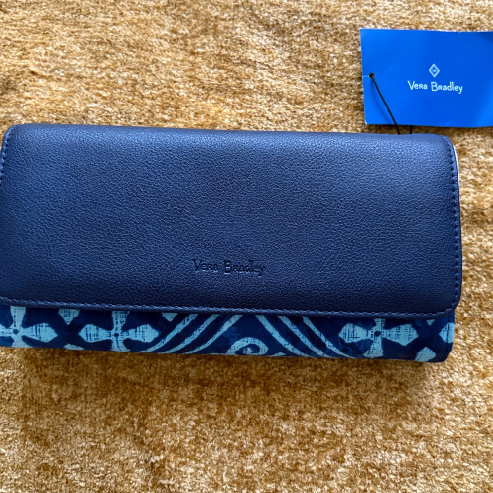 Vera Bradley Navy and Light Blue Patterned Zip Wallet